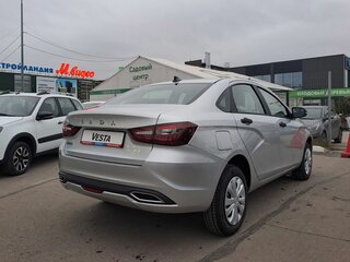 2026 Lada (ВАЗ) Vesta I Рестайлинг (NG), серебристый, 1631900 рублей, вид 5