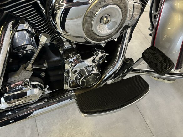 2007 Harley-Davidson Electra Glide, красный, 893000 рублей - вид 11