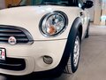 2012 Mini Hatch Cooper II (R56) Рестайлинг, белый - вид 6