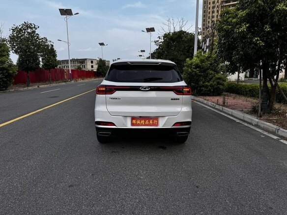 2022 Chery Tiggo 7 II, белый, 1600000 рублей - вид 3