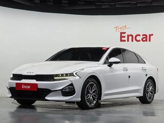 2023 Kia K5 LPi III Рестайлинг, белый, 2110000 рублей, вид 1