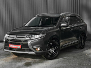 2018 Mitsubishi Outlander III Рестайлинг 2, серый, 1640000 рублей, вид 1