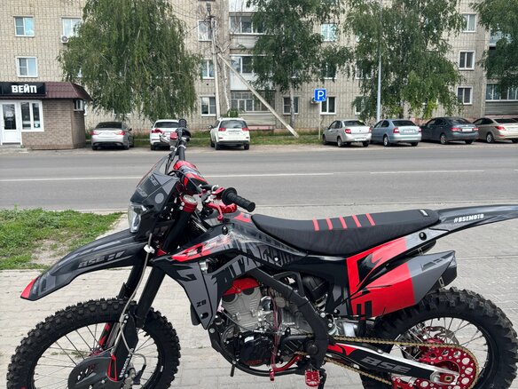 2025 BSE Z7, красный, 319490 рублей - вид 7