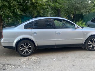 2001 Volkswagen Passat B5, серебристый, 400000 рублей, вид 4