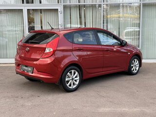 2016 Hyundai Solaris I Рестайлинг, красный, 875000 рублей, вид 5