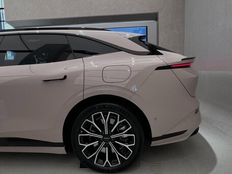 2026 Zeekr 007 GT 103 kWh, розовый, 7750000 рублей, вид 4