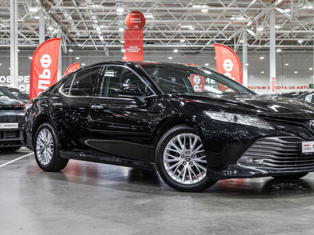 2018 Toyota Camry VIII (XV70), чёрный, 2719700 рублей, вид 5