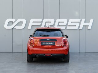 2019 Mini Hatch Cooper III (F55/F56) Рестайлинг, оранжевый, 2130000 рублей, вид 4