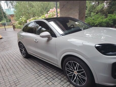 2024 Porsche Cayenne Coupé III Рестайлинг, коричневый, 14000000 рублей, вид 4