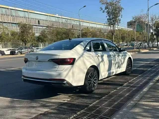 2025 Volkswagen Sagitar III Рестайлинг, белый, 1844000 рублей, вид 3