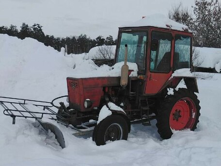 1992 Другие Бензиновый снегоуборщик, красный, 550000 рублей, вид 3