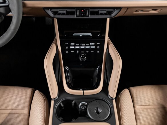 2026 Porsche Cayenne Coupé III Рестайлинг, чёрный, 22795200 рублей - вид 15