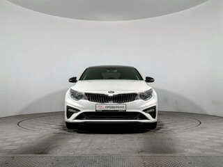 2018 Kia Optima IV Рестайлинг, белый, 1497800 рублей, вид 2