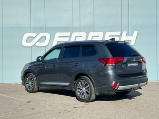 2017 Mitsubishi Outlander III Рестайлинг 2, серый, 1919000 рублей, вид 2