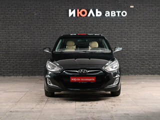 2011 Hyundai Solaris I, чёрный, 675000 рублей, вид 2