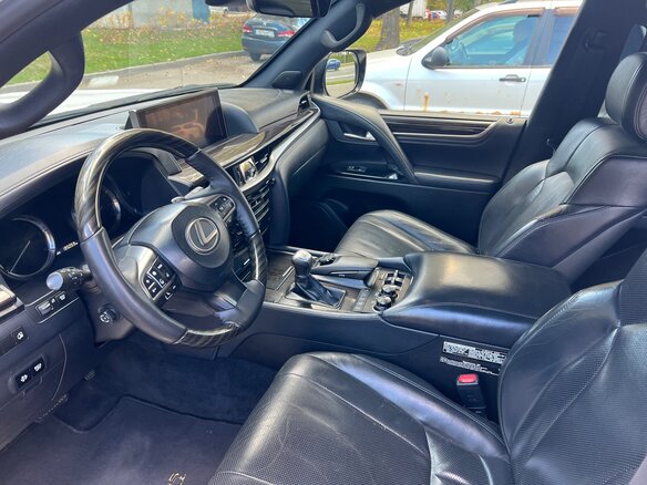 2018 Lexus LX 450d III Рестайлинг 2, белый, 6500000 рублей - вид 7