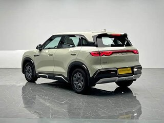 2025 BYD Yuan Up 32 kWh, зелёный, 1800000 рублей, вид 5
