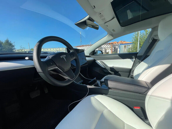 2020 Tesla Model 3 Standart Plus I, чёрный - вид 7