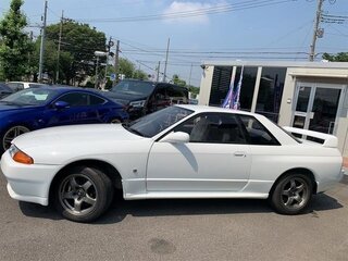 1993 Nissan Skyline GT-R VIII (R32), белый, 7099100 рублей, вид 2