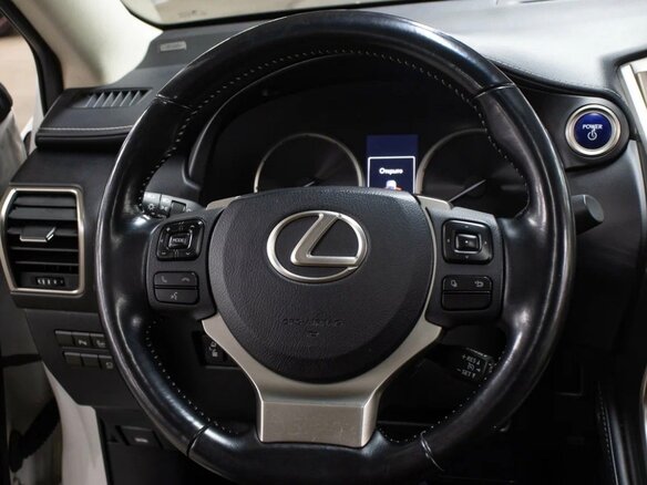 2017 Lexus NX 300h I, белый, 3260000 рублей - вид 6