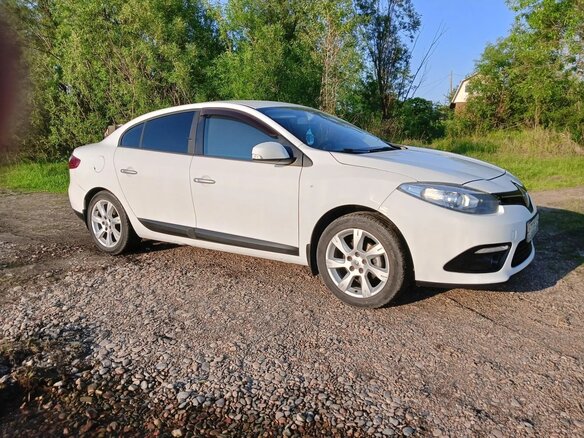 2013 Renault Fluence I Рестайлинг, белый, 750000 рублей - вид 4