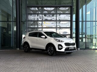 2019 Kia Sportage IV Рестайлинг, белый, 2430000 рублей, вид 1