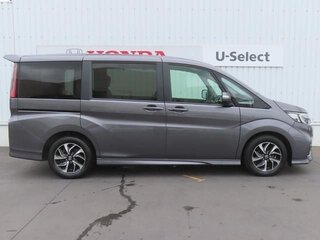 2022 Honda Stepwgn Spada V Рестайлинг, серый, 1900000 рублей, вид 3