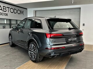 2025 Audi Q7 45 TFSI II (4M) Рестайлинг 2, серый, 12900000 рублей, вид 4