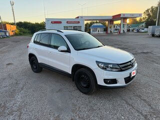 2013 Volkswagen Tiguan I Рестайлинг, белый, 890000 рублей, вид 4