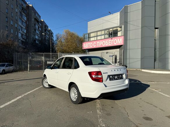 2026 Lada (ВАЗ) Granta I Рестайлинг, белый, 987000 рублей - вид 10