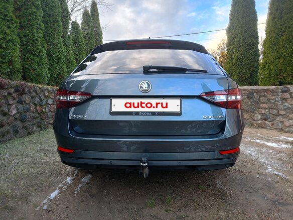 2017 Skoda Superb III, серый, 1600000 рублей - вид 2
