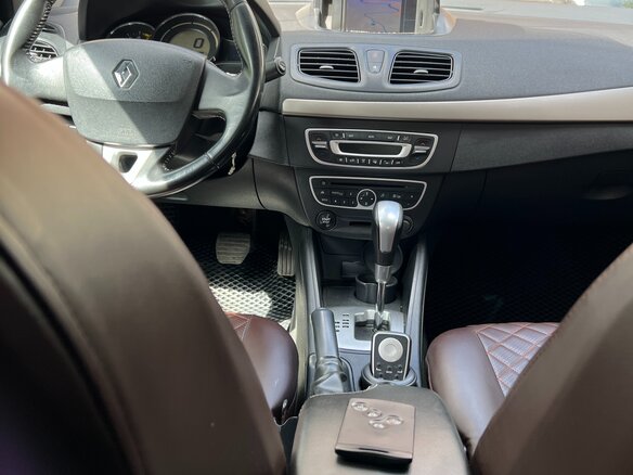2012 Renault Fluence I, чёрный, 480000 рублей - вид 14