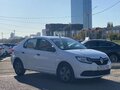 2018 Renault Logan II, белый, 830000 рублей