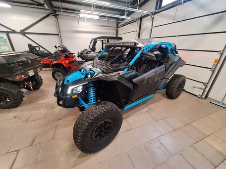 2018 BRP Can-Am Maverick X RC Turbo RR, синий, 2600000 рублей, вид 2