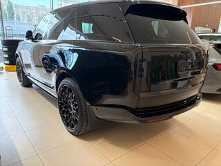 2022 Land Rover Range Rover P530 MHEV V, чёрный, 23900000 рублей, вид 3