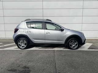 2020 Renault Sandero Stepway II Рестайлинг, серый, 1240000 рублей, вид 4