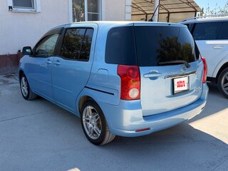 2003 Toyota Raum II, голубой, 590000 рублей, вид 4
