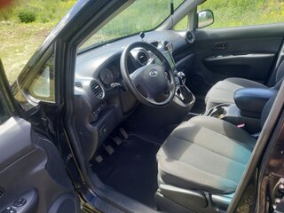 2007 Kia Carens II (UN), чёрный, 620000 рублей, вид 5