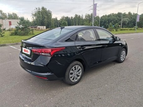2020 Hyundai Solaris II Рестайлинг, чёрный, 1170000 рублей, вид 3