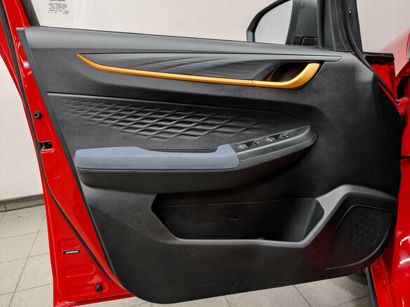 2023 Livan X3 Pro, красный - вид 17