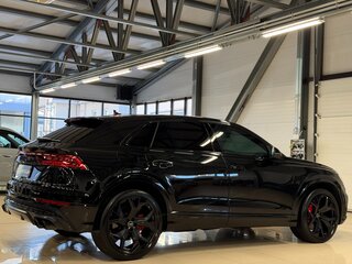 2022 Audi SQ8 I (4M), чёрный, 9799000 рублей, вид 4