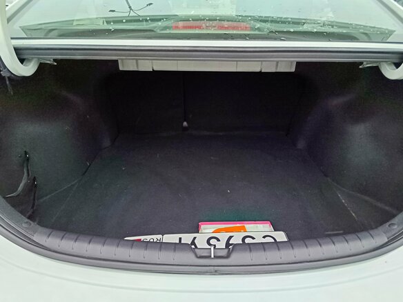 2019 Hyundai Solaris II, белый, 1364995 рублей - вид 12