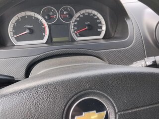 2011 Chevrolet Aveo I Рестайлинг, красный, 450000 рублей, вид 2