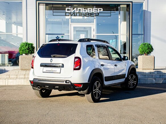 2018 Renault Duster I Рестайлинг, белый, 1600000 рублей - вид 1