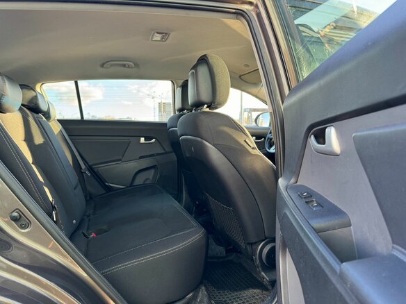 2014 Kia Sportage III Рестайлинг, коричневый, 1100000 рублей - вид 11