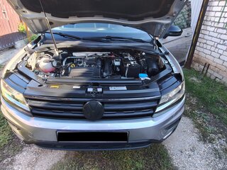 2019 Volkswagen Tiguan II, серебристый, 3050000 рублей, вид 3