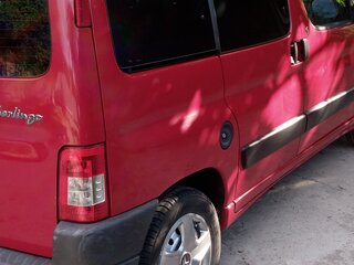 2010 Citroen Berlingo I Рестайлинг, красный, 659000 рублей, вид 4