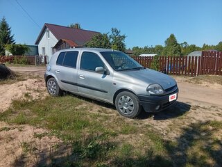 2001 Renault Clio II Рестайлинг, серебристый, 160000 рублей, вид 2