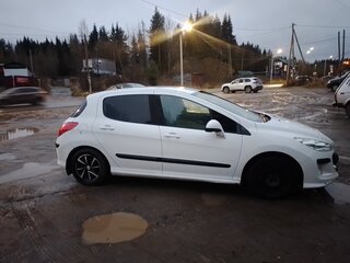 2008 Peugeot 308 I, белый, 450000 рублей, вид 2