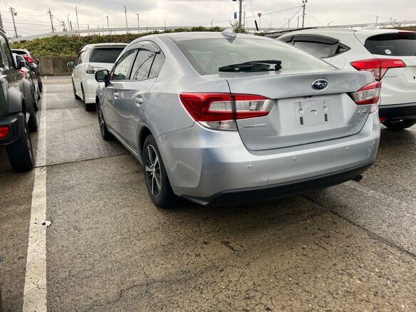 2021 Subaru Impreza V Рестайлинг, серебристый, 1385000 рублей - вид 5